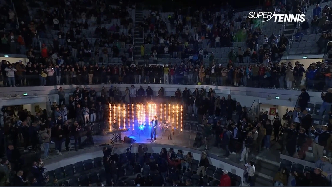 Mannoia incanta al Foro Italico con 'Sally'