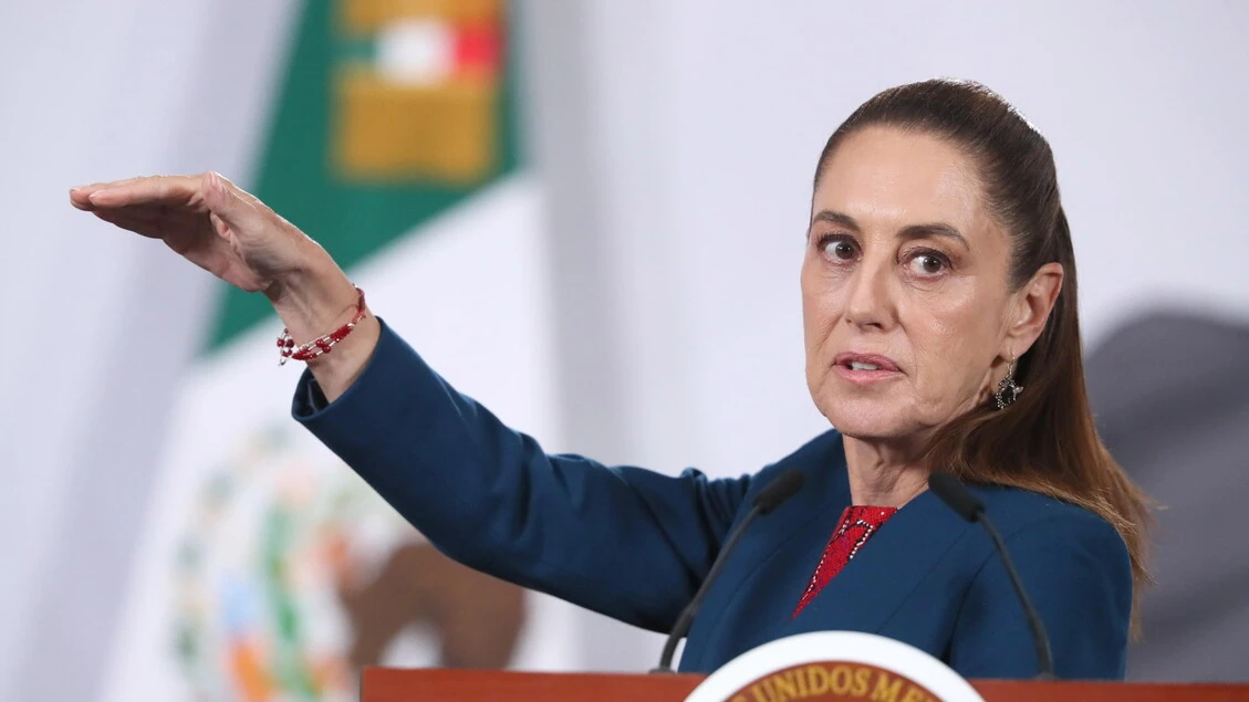 Sheinbaum annuncia un piano contro il caro prezzi e benzina in Messico
