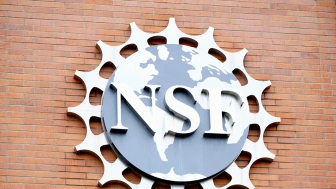Comitato scientifico della Natinal Science Foundation, i licenziamenti un'azione senza precedenti
