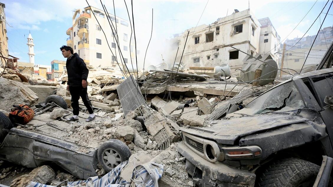 Ministero della sanità libanese, 5 morti in raid israeliano a Sidone