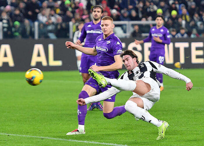 Serie A: Juventus-Fiorentina termina 2-2. Cori contro Vlahovic allo Stadium CRONACA e FOTO