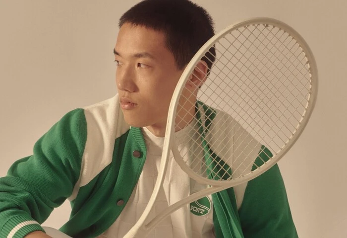 Effetto Sinner nel menswear, nuovo trend è il tennis-core