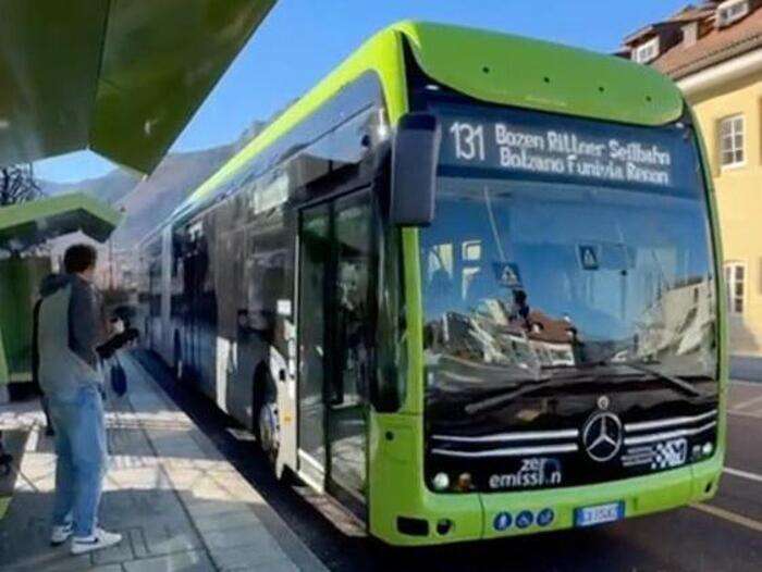 Nuovi bus ad emissioni zero sulle strade dell'Alto Adige