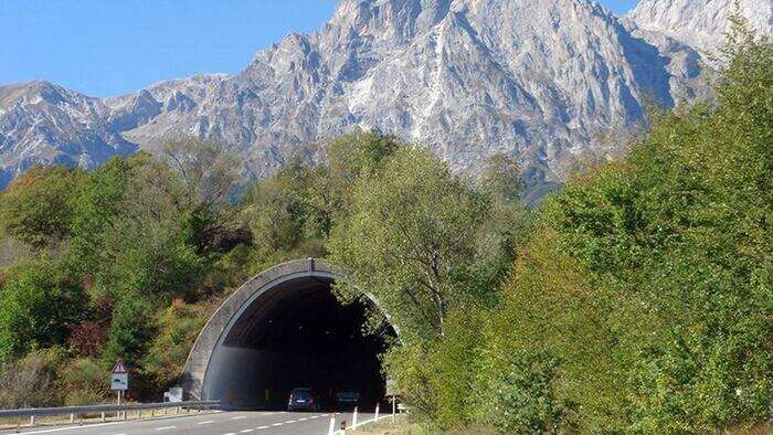 Traforo Gran Sasso, al via i lavori il 14 ottobre