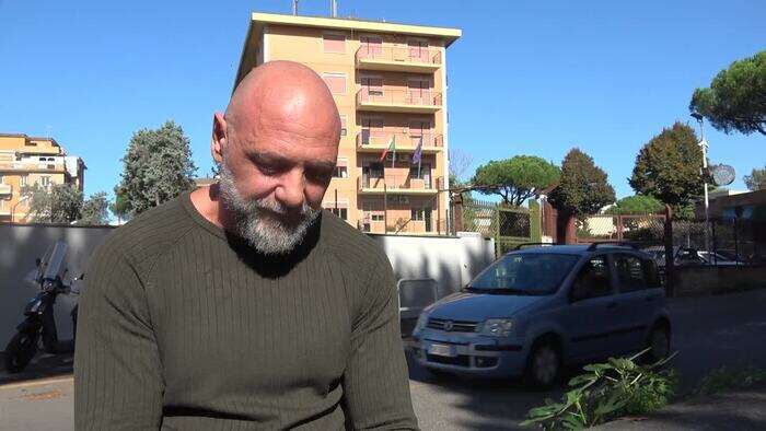 Caso Omerovic, Il poliziotto accusato di tortura: 