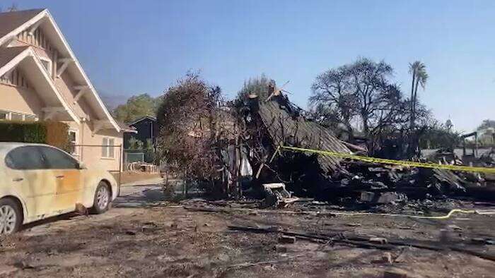 Incendi a Los Angeles, cenere e macerie ad Altadena dopo l'Eaton Fire