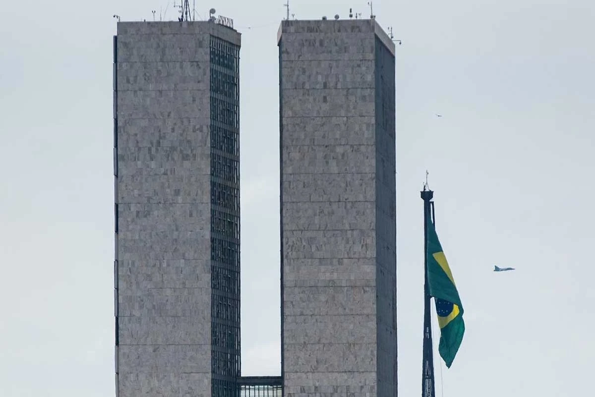 O bloco do avanço (por Cristovam Buarque)
