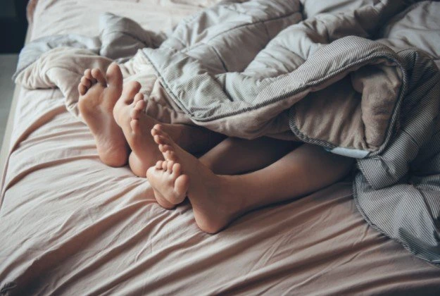 Sexo no frio: alimentos e exercícios para melhorar a libido no inverno