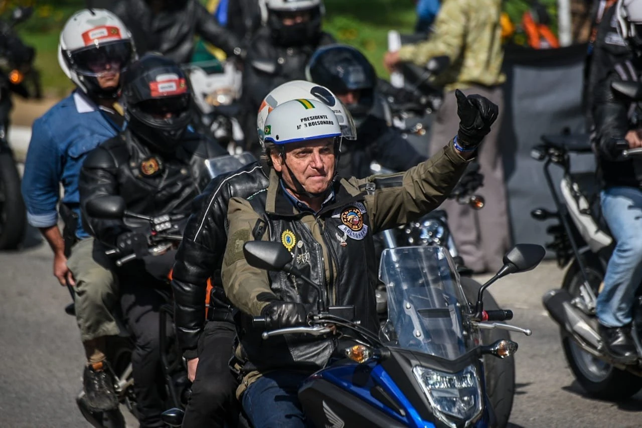 O motomito (por Gustavo Krause)