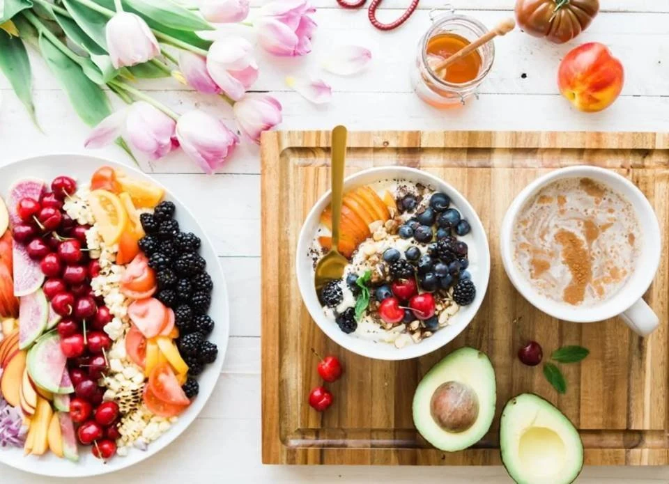 Saiba as (sérias!) consequências de reduzir o carboidrato da sua dieta