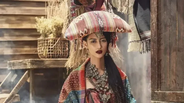 Mengenal Tenun Ikat Sikka, Kekayaan Budaya Asal Maumere