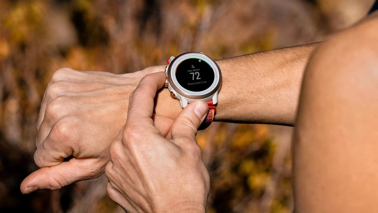 Harga Coros Apex 2 Pro, Smartwatch GPS Outdoor Tangguh dengan Baterai Super dan Navigasi A...
