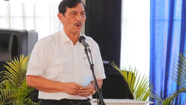 Dukung Industri Mobil Listrik, Menko Luhut Resmikan Smelter HPAL di Obi Halmahera