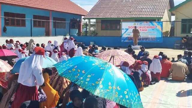 Penantian Panjang Sekolah di Pedalaman Muara Enim, Akhirnya Teraliri Listrik