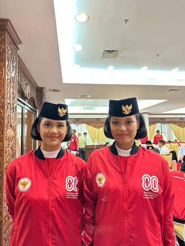 Profil Pembawa Baki Aliah Sakira dan Pembawa Baki Cadangan Sultana Najwa di Penurunan Bend...