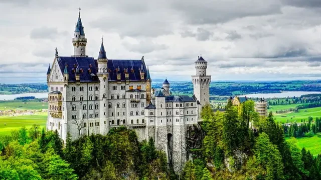 Kastil yang Menginspirasi Istana Pertama Disneyland Masuk Daftar Situs Warisan Dunia UNESC...
