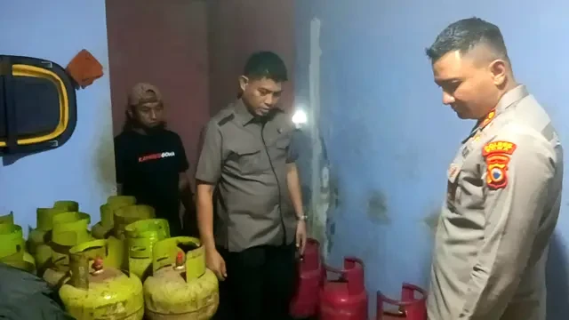 Polisi Gerebek Lokasi Pengoplosan Elpiji di Gowa, Ratusan Tabung Disita