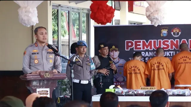 Polisi Bongkar Rute Penyelundupan Narkoba Diduga Jaringan Freddy Pratama, 2 Kurir Ditangka...