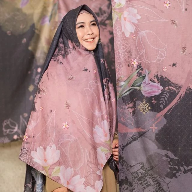 Oki Setiana Dewi Dirikan Komunitas Sahabat Khadeejah, Ajak Perempuan Mandiri dalam Finansi...