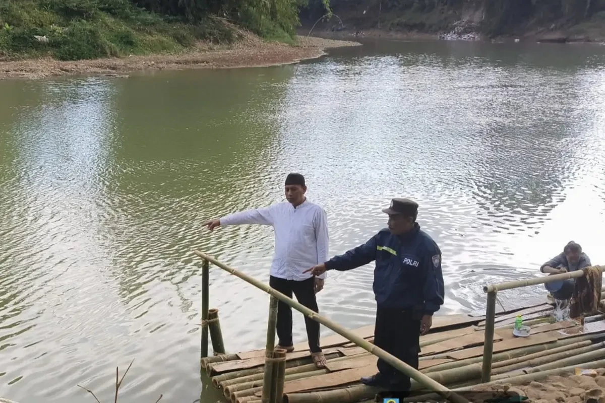 Cerita Tragis Pendulang Emas Ilegal di Tebing Cikaso
