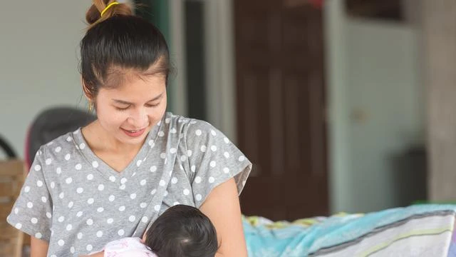 Ibu Menyusui Berpuasa, Dokter: Perhatikan Asupan Gizi dan Kecukupan Air