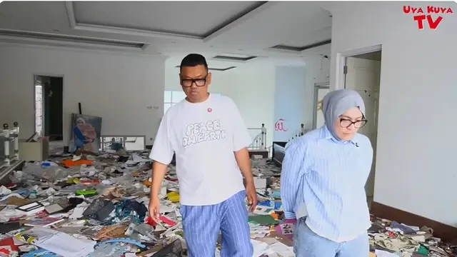 7 Potret Uya Kuya Perdana Masuk Rumah Usai Dijarah Massa, Kondisi Memprihatinkan