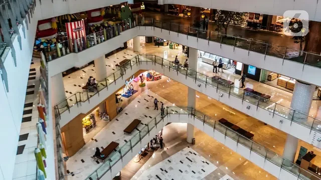 Pengusaha Mal Pusing, Orang Indonesia Suka Belanja ke Luar Negeri Gara-gara Promo