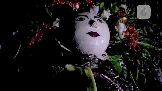 Legenda Urban: Nini Thowong, Boneka Kesenian Museum Tani Jawa Indonesia Beraura Mistis