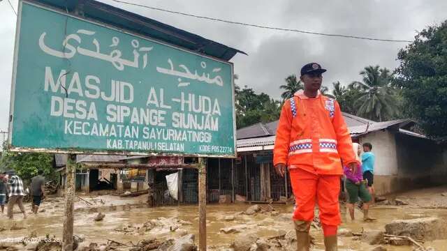 Banjir Bandang Terjang 3 Desa di Tapanuli Selatan, 2 Orang Meninggal Dunia