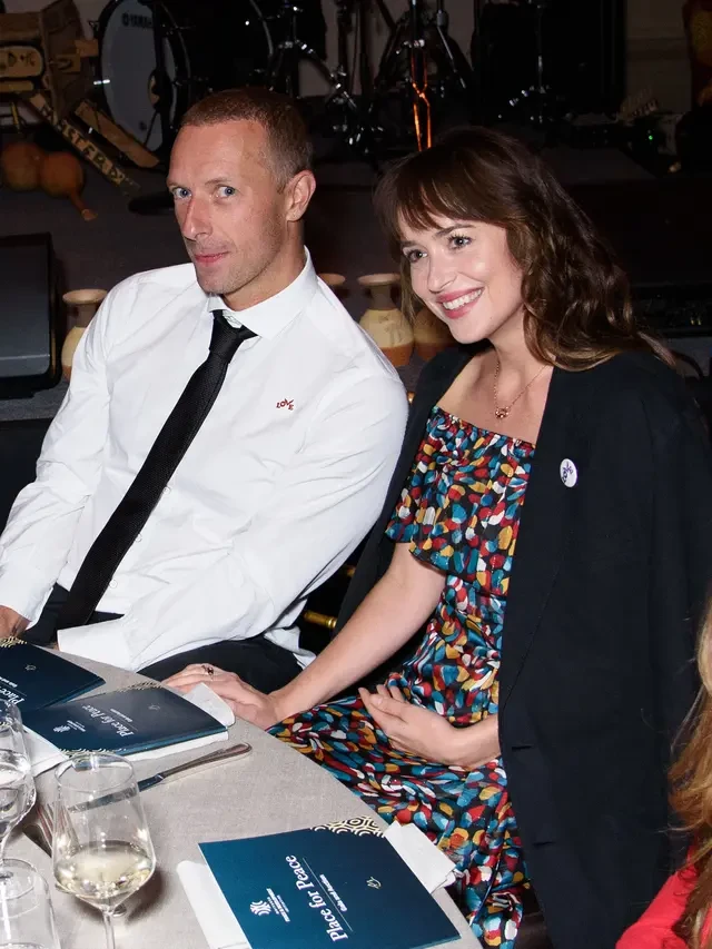 Ternyata Ini Alasan Dakota Johnson dan Chris Martin Santer Dikabarkan Putus Setelah 8 Tahu...
