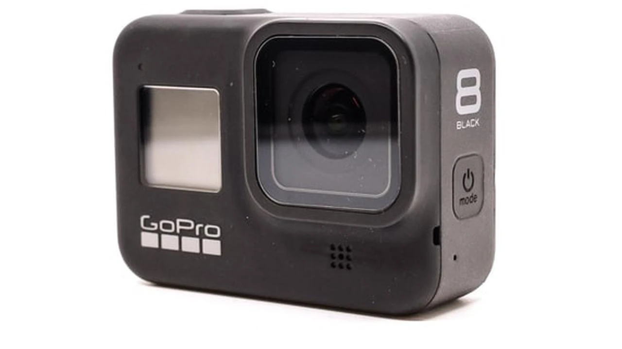 Harga GoPro HERO8 Black, Kamera Aksi Tangguh dengan Stabilisasi HyperSmooth dan Desain Rev...