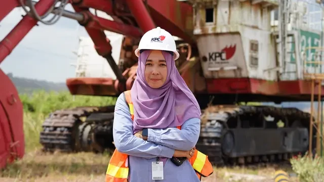 Cerita Para Kartini di Tambang Terdalam Dunia BUMI Resources