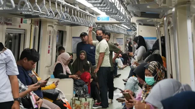 2,8 Juta Pakai LRT Jabodebek di Akhir Pekan dan Hari Libur Nasional