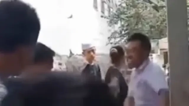 Dituduh Penculik, Nenek Renta di Cianjur Dipukuli hingga Wajahnya Lebam