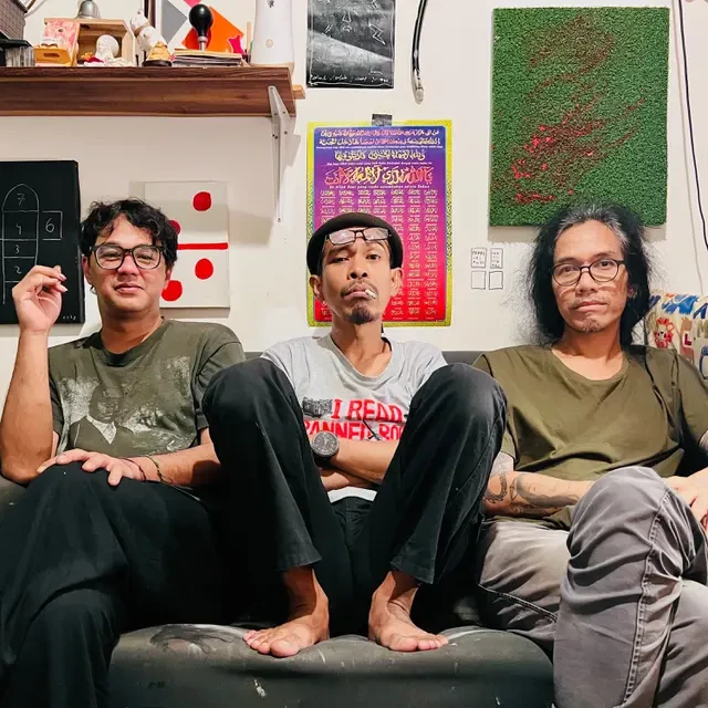 Jason Ranti, Iksan Skuter dan Bagus Dwi Danto Bentuk Trio Lesehan, Luncurkan Single Debut ...