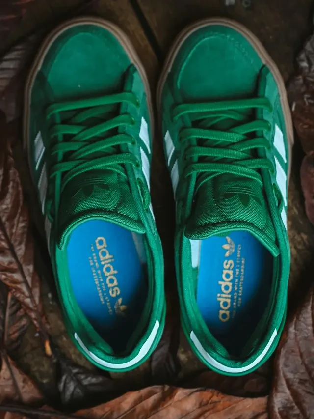 Bau Kaki Saat Pakai Sepatu Tertutup Seharian? Simak Fakta Selengkapnya
