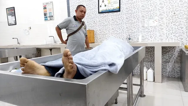 Polisi Tembak Mati Residivis Pencuri Mobil Pikap di Pasuruan, Sempat Lempar Bahan Peledak ...