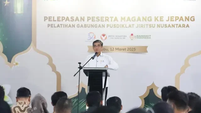 Diperintah Prabowo, Menaker Segera Susun Peraturan Menteri tentang Outsourcing