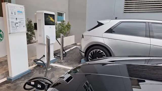 Hyundai Bikin Charging Station untuk Semua Mobil Listrik di Indonesia