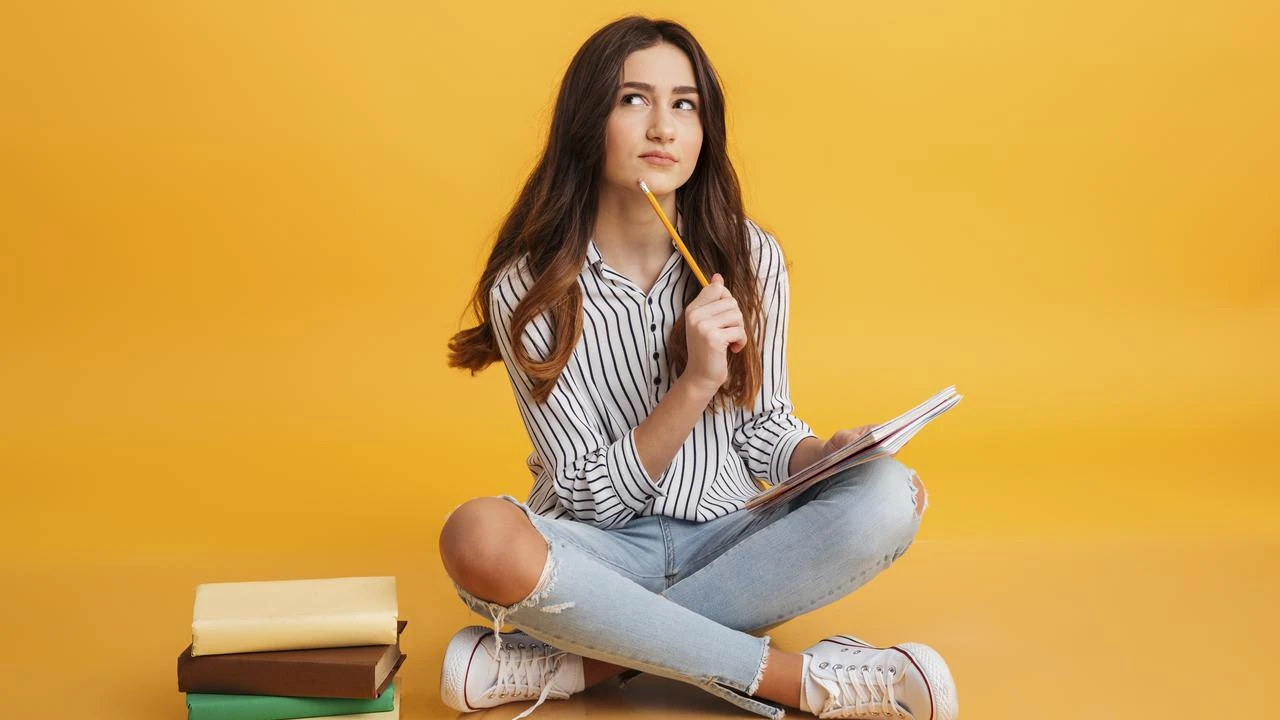 7 Manfaat Belajar Bahasa Asing di Era AI, Keterampilan Manusia Tetap Relevan dan Tak Terga...
