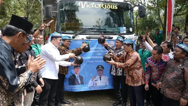 Gula Kelapa BUMDes Tembus Eropa, Ekspor Perdana Dilepas Mendag Busan dan Mendes PDT