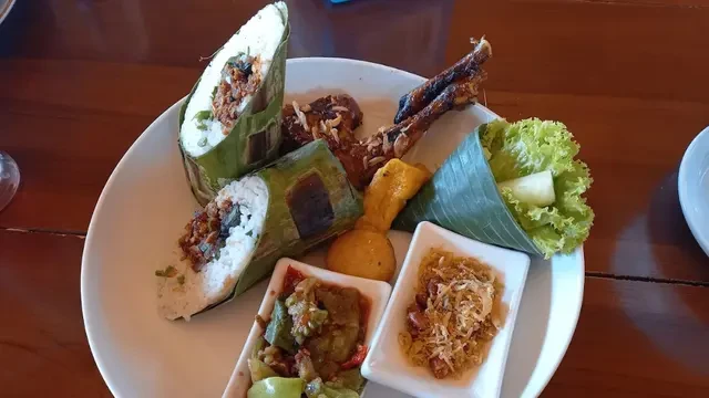 30 Rekomendasi Tempat Makan Enak di Majalengka 2025, dari Rumah Makan Legendaris hingga Ke...