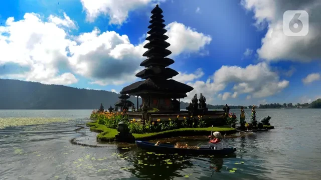 Top 3 Berita Hari Ini: Larangan Turis Menstruasi Masuk Pura di Bali Jadi Sorotan Media Asi...