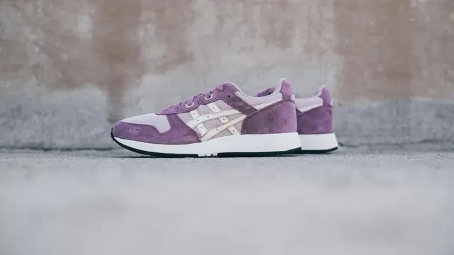 Panduan Lengkap Merawat Sepatu Suede agar Tetap Awet dan Elegan