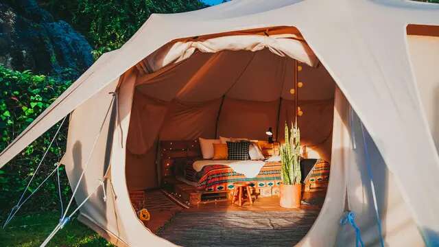 Rekomendasi 10 Glamping Terbaik di Bogor, Nikmati Keindahan Alam yang Luar Biasa