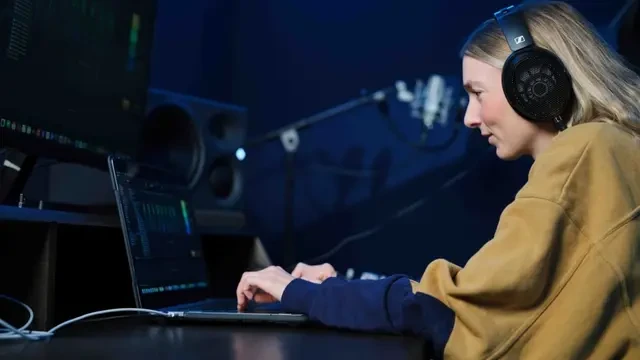 Sennheiser Rilis Headphone HD 490 PRO, Hasilkan Reproduksi Suara Akurat dan Realistis