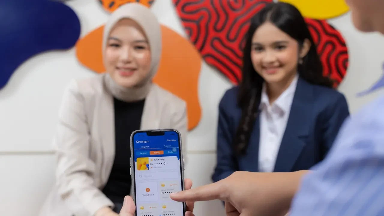 Gaet Generasi Muda, Bank Raya Jadi Mitra Resmi P-Land: K-Pop Art Market Vol 5