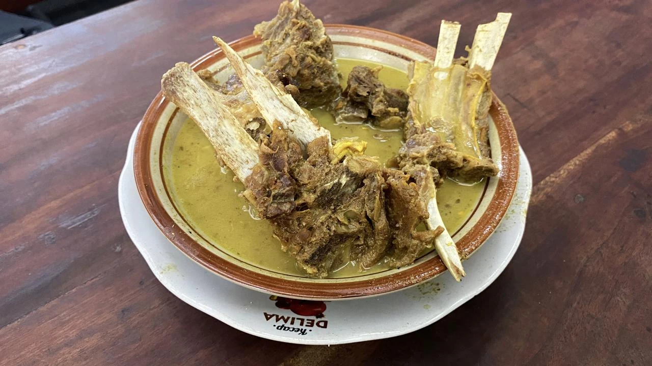 Resep Tengkleng Kambing Solo Kuah Bening yang Ringan dan Nikmat, Dijamin Anti Prengus