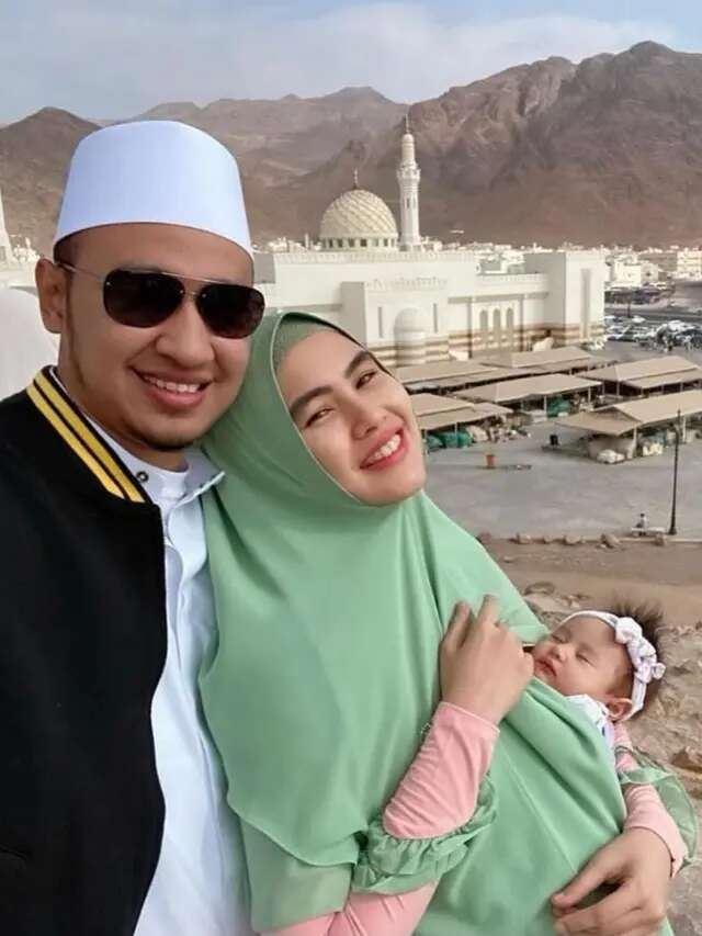 Kartika Putri Umrah Lagi Bersama Suami di Momen Ultah ke-33, Berdoa Bisa Terus-terusan ke ...