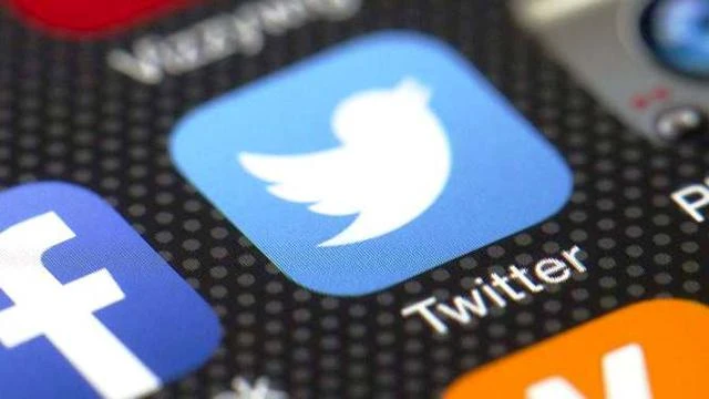 Layanan Berlangganan Twitter Blue Sapa Pengguna iOS?